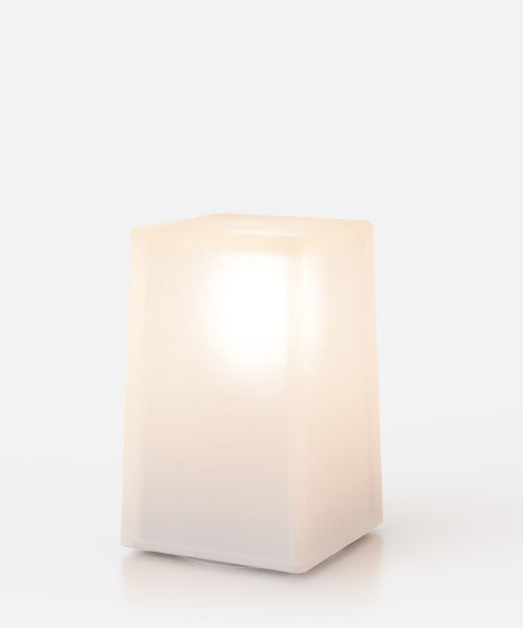 Battery-operated Ice square by NEOZ Lighting