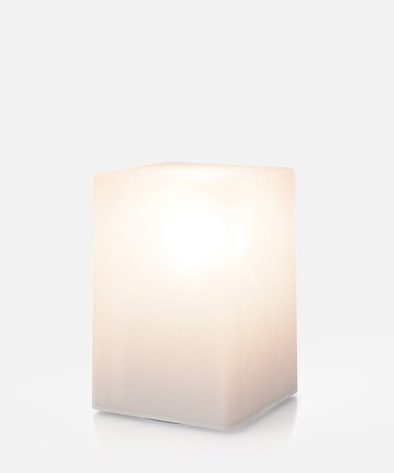 Lampes en résine précieuse