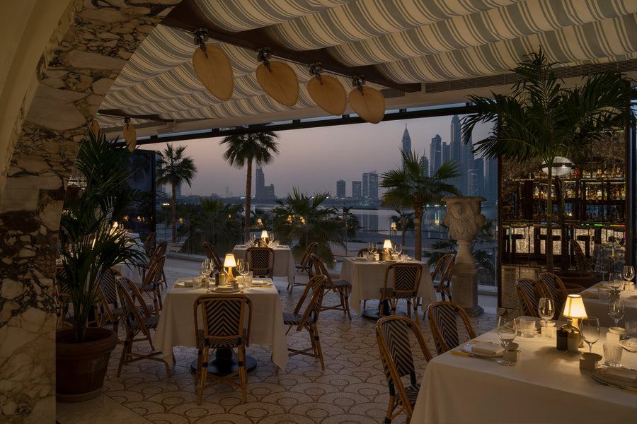 Ristorante Loren Dubai alfresco dining with NEOZ Bellingen Table Lamp