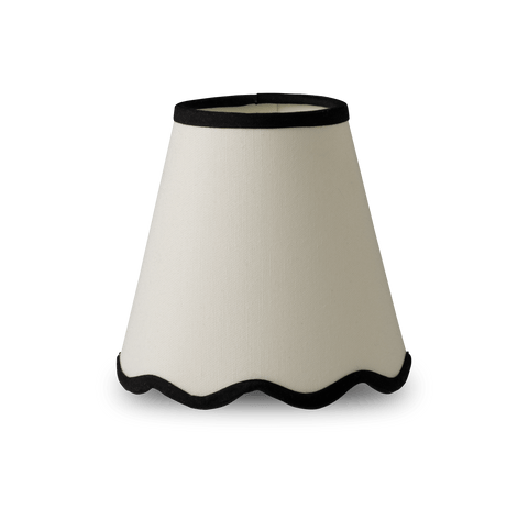 Abat-jour en coton crème Victoria Scallop Empire avec bordure personnalisée